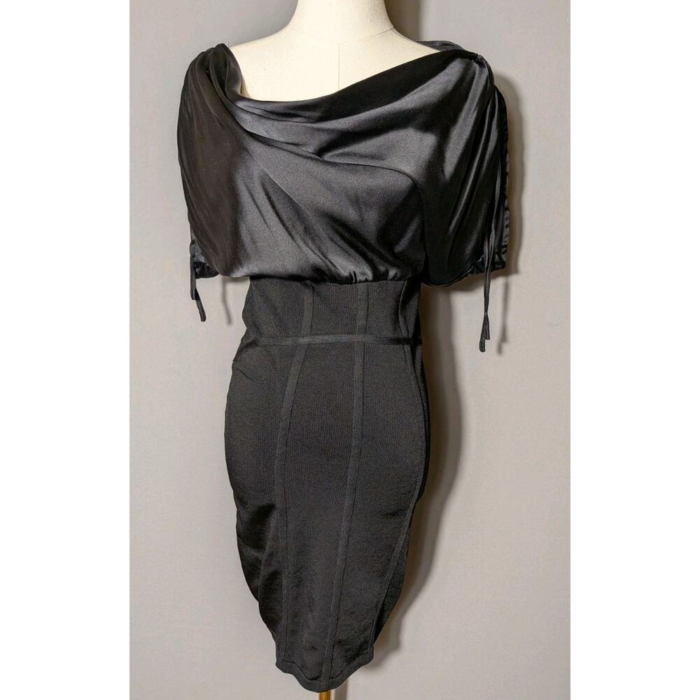 Kardashians by bebe Silk Bodycon Little Black Mini Dress Clubwear Y2K Sexy M